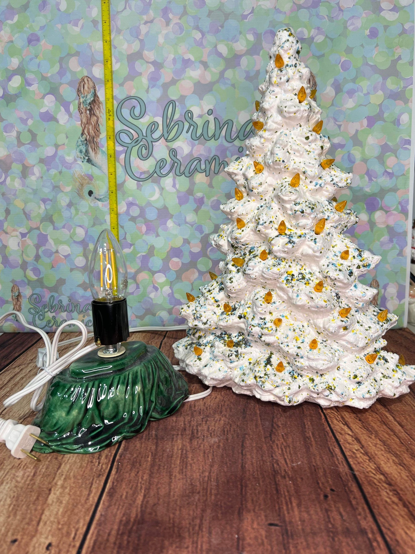 Windowsill Tree Frothy White and Green