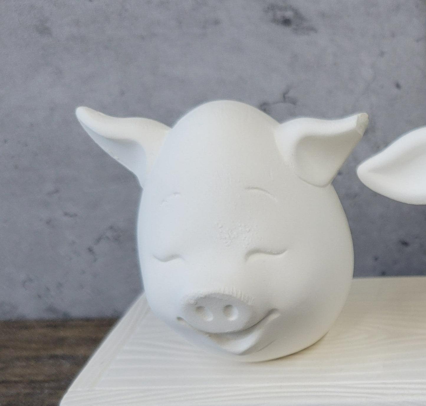 3 Pig "Eggs Pressions" - Donas - D-1178