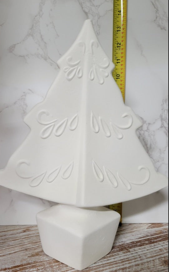 Christmas Tree & Base - Crest - C-935