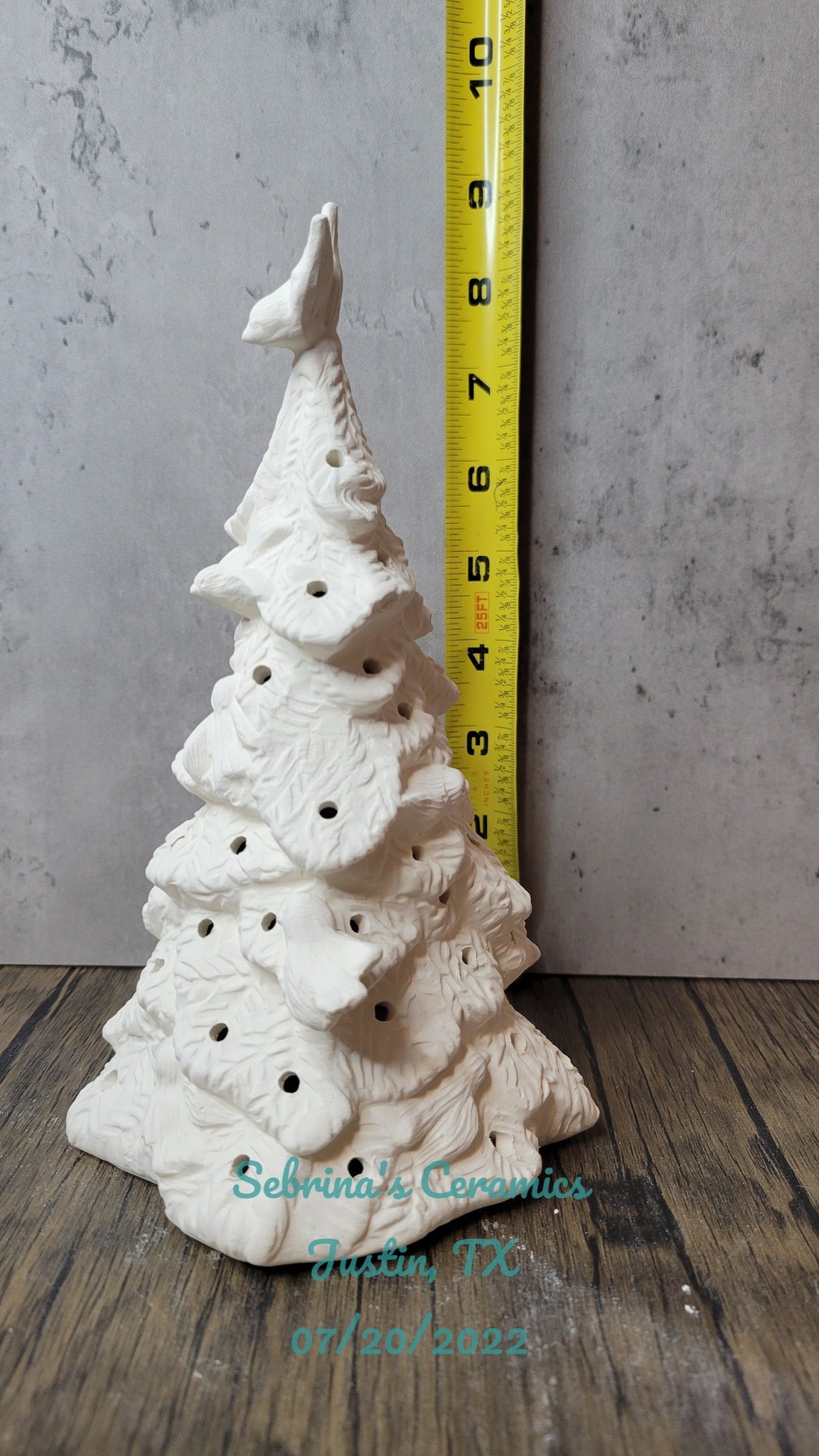 Small Bird Christmas Tree - Ceramichrome - C 1122