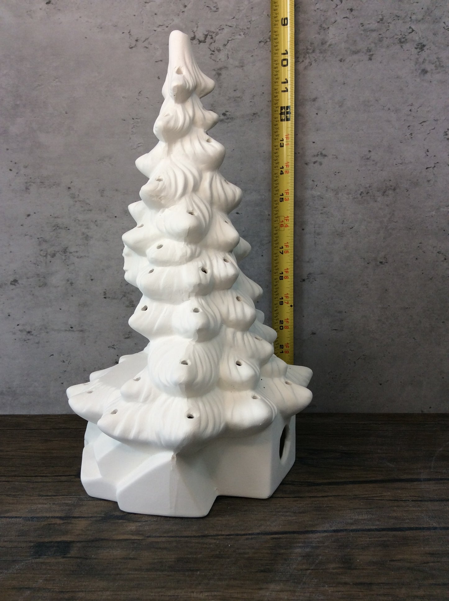 Christmas Tree with Nativity Scene - Scarletta - 82