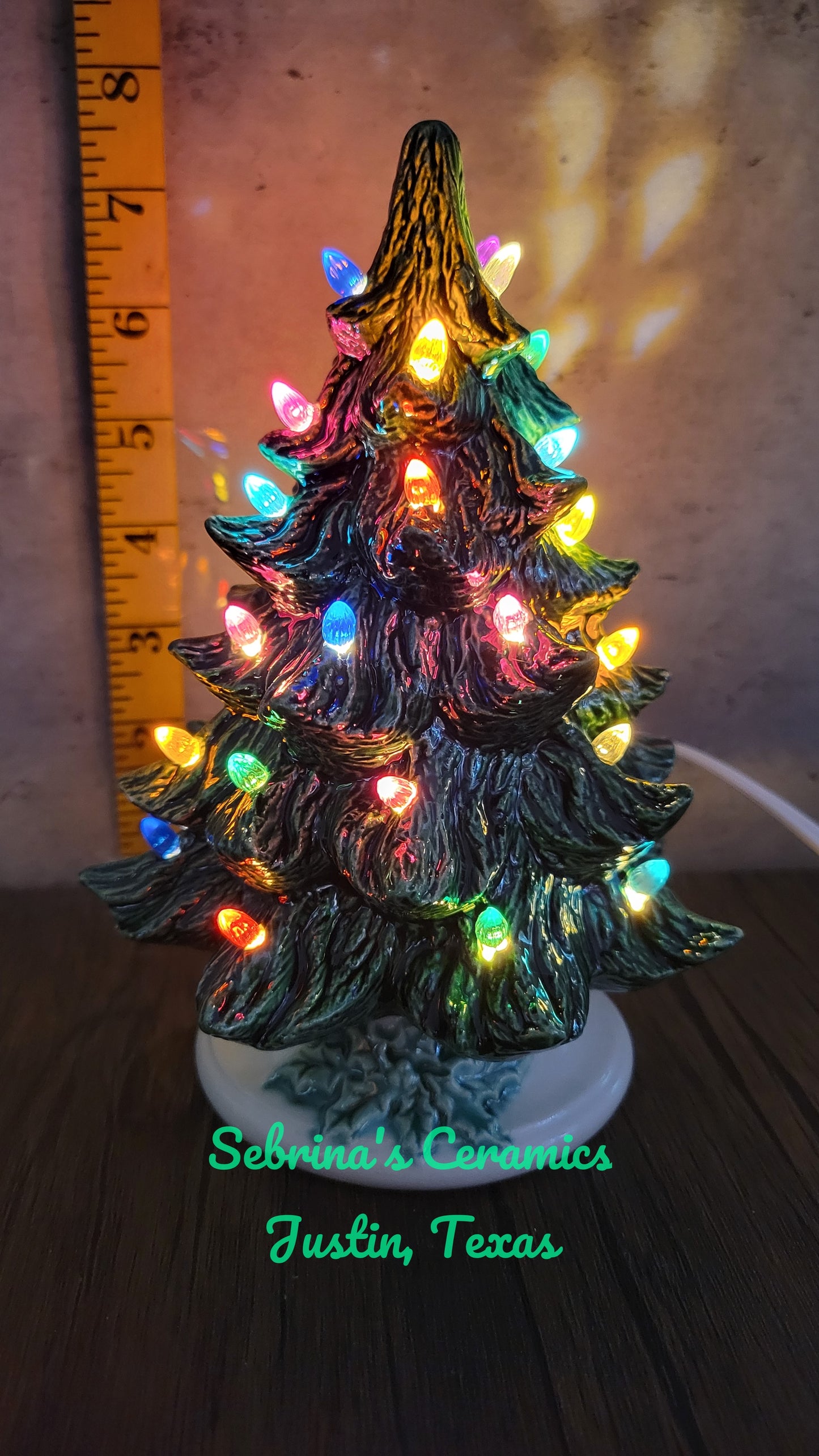 Christmas Tree & Base Extra Small - Nowells - 384 - Completed