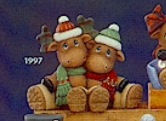 Moose Cuddles - Clay Magic - 1997