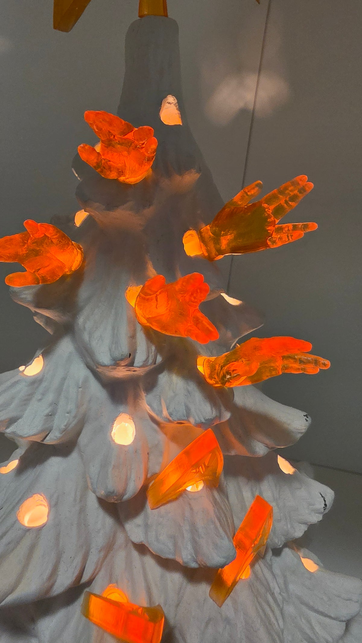 Vulcan Hand Tree Lights