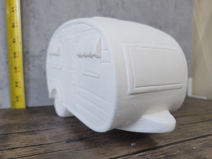 Large Retro Camper - Clay Magic - 3858