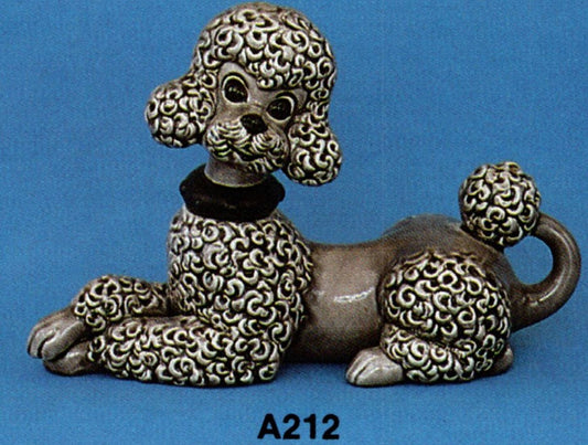 Poodle Laying - Atlantic - 212