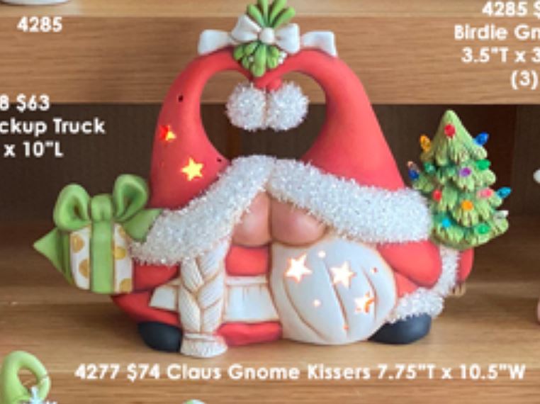 Clause Gnome Kissers - Clay Magic - 4277