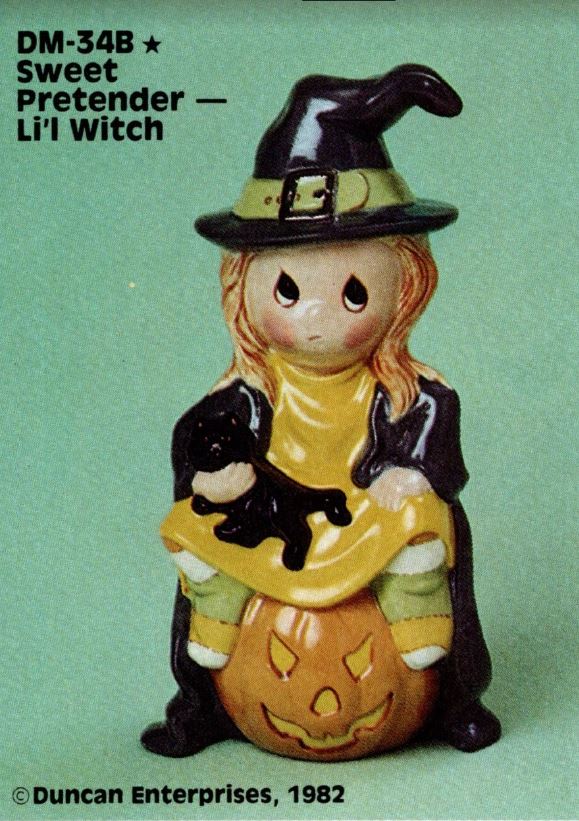 Sweet Pretender Witch with Pumpkin - Duncan - 34B