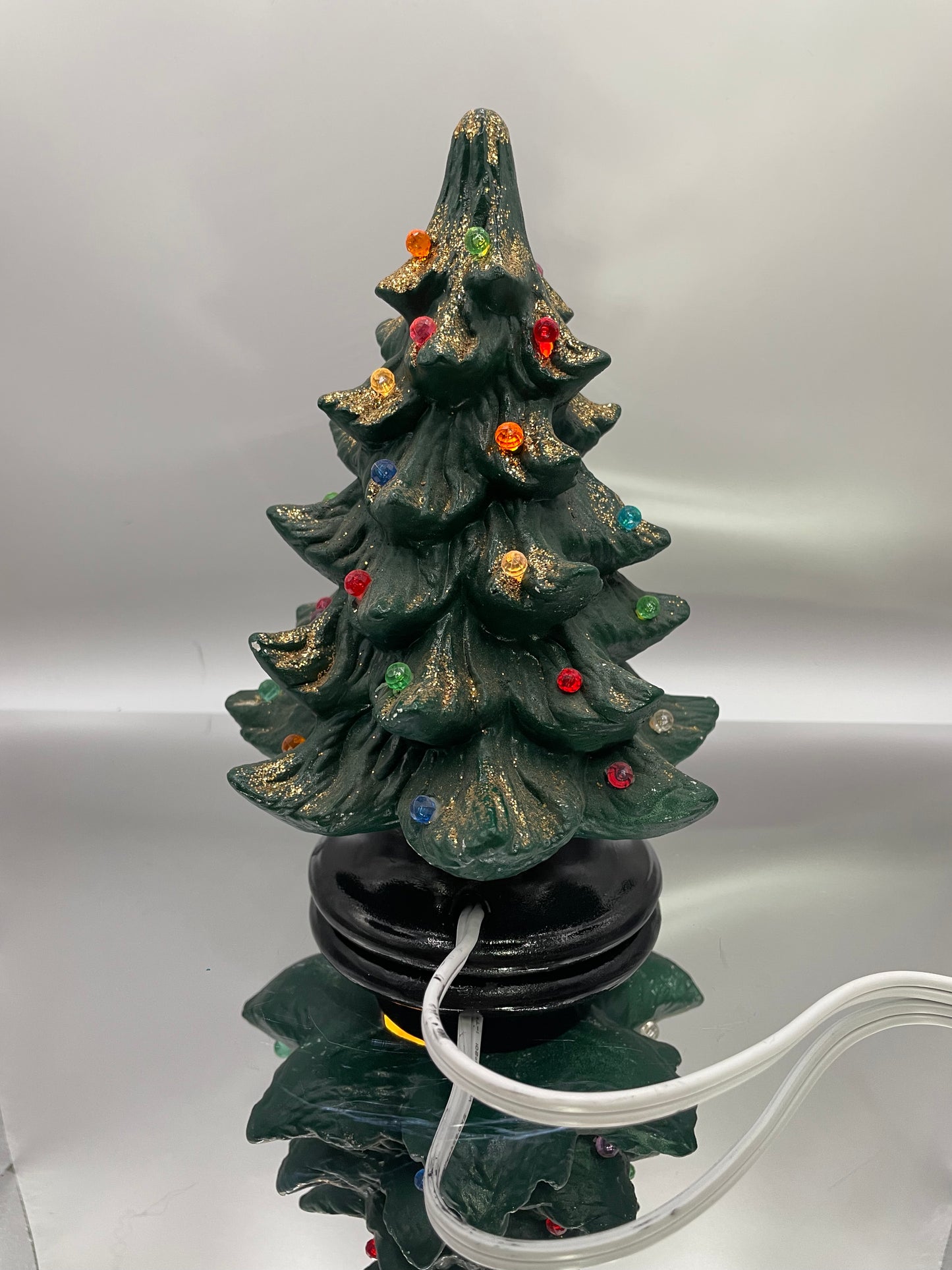 Nowells Green Tree with black base